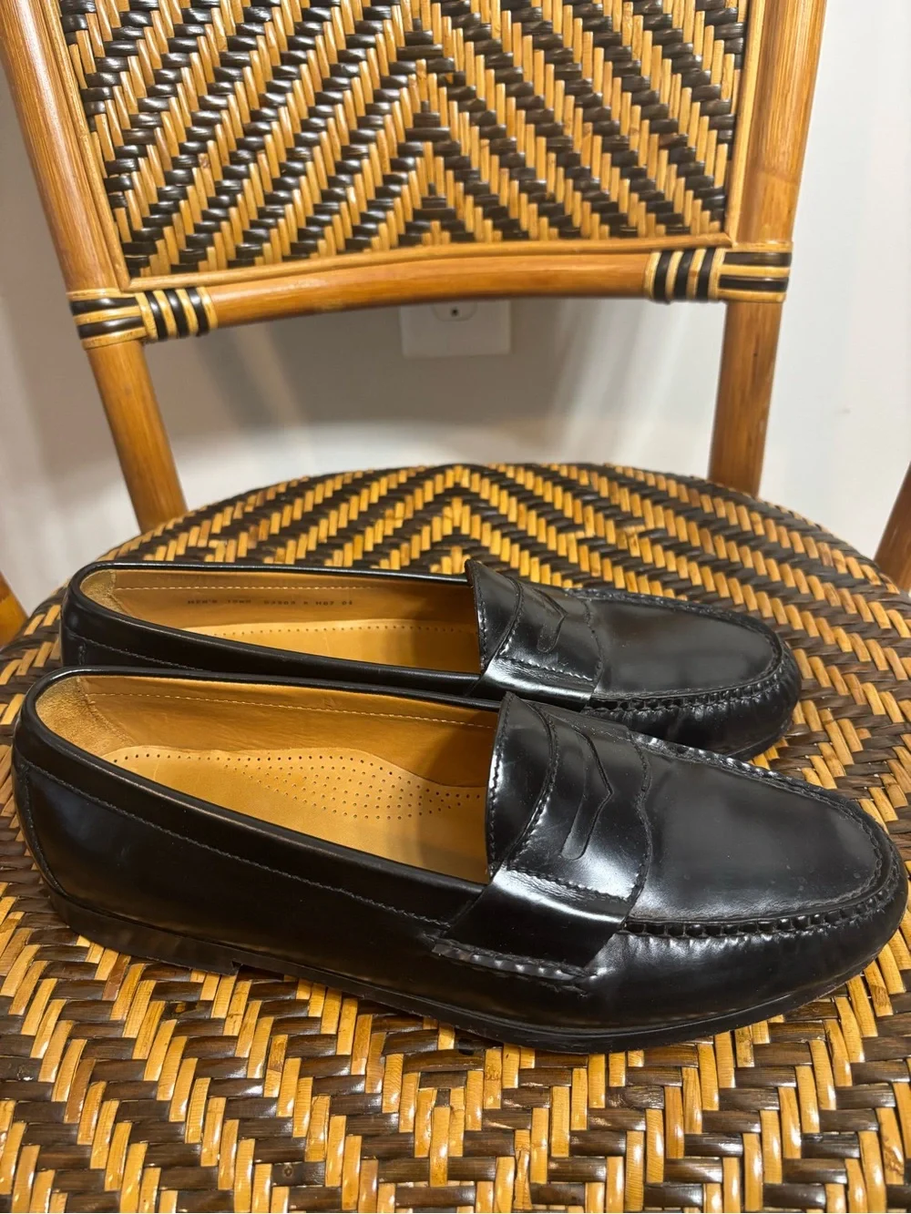 Cole Haan Penny Loafers Black Leather 10.5 Preppy